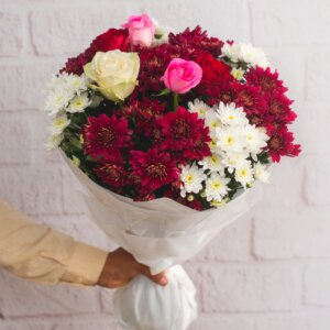 Roses & Chrysanthemum